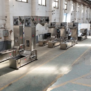 Z-arm conveyor bucket elevator